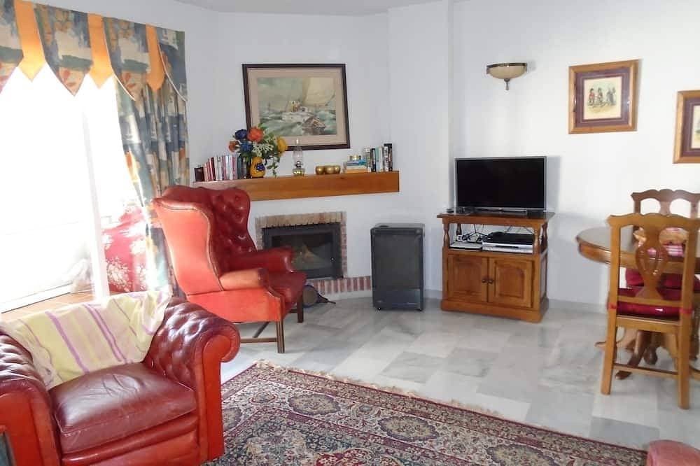 Foto 9 von 23: Ferienwohnung in Mijas Golf, 2 Schlafzimmer, 2 Badezimmer, offene Küche