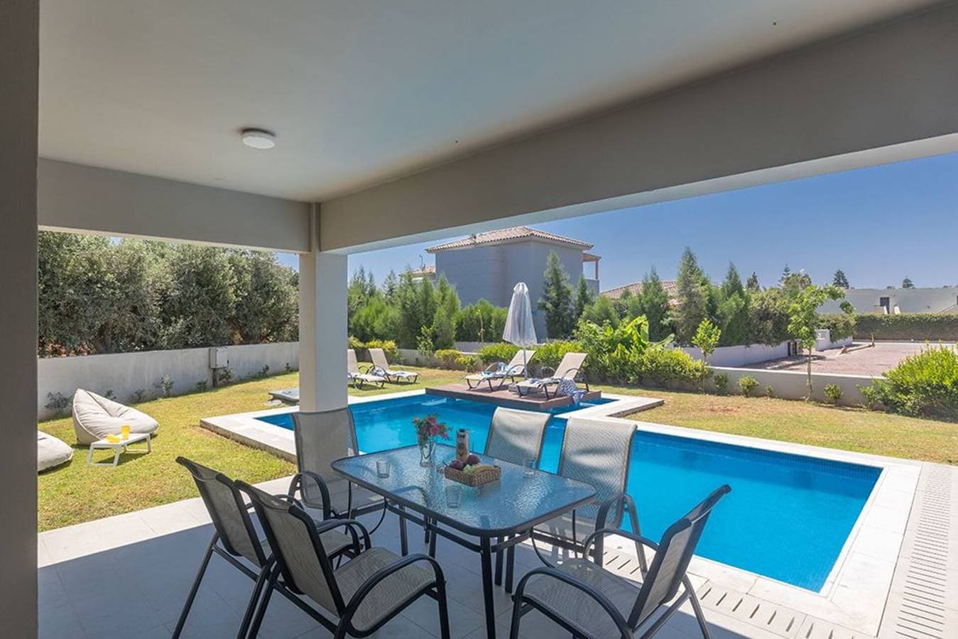 Foto 5 von 26: Villa für 6 Personen mit Balkon/Terrasse
