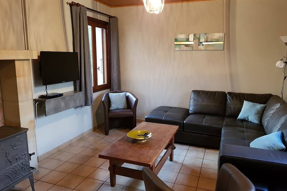 Foto 10 von 26: Le Vignal complet, beautiful spacious house with private pool in the Ardèche