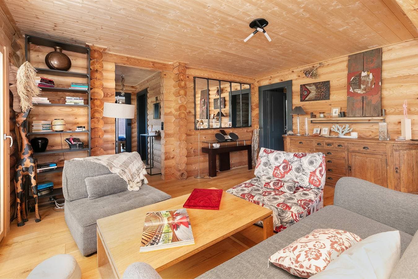Foto 10 von 29: Ökologisches Ferienhaus aus Holz mit Terrasse, WLAN und Klimaanlage, 300 m vom Meer entfernt