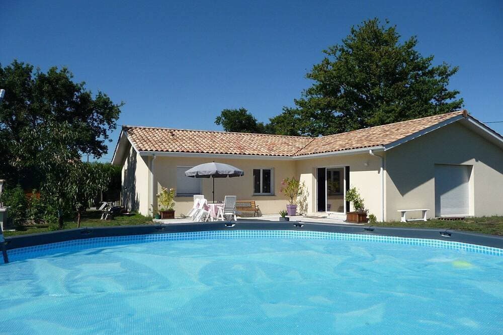 Recent house on the Arcachon basin 1