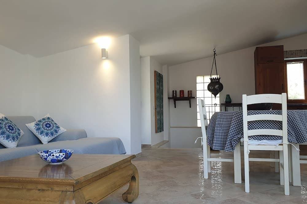 Foto 9 von 22: Romantic Stone Villa With Private Pool Just 100m From The Beach
