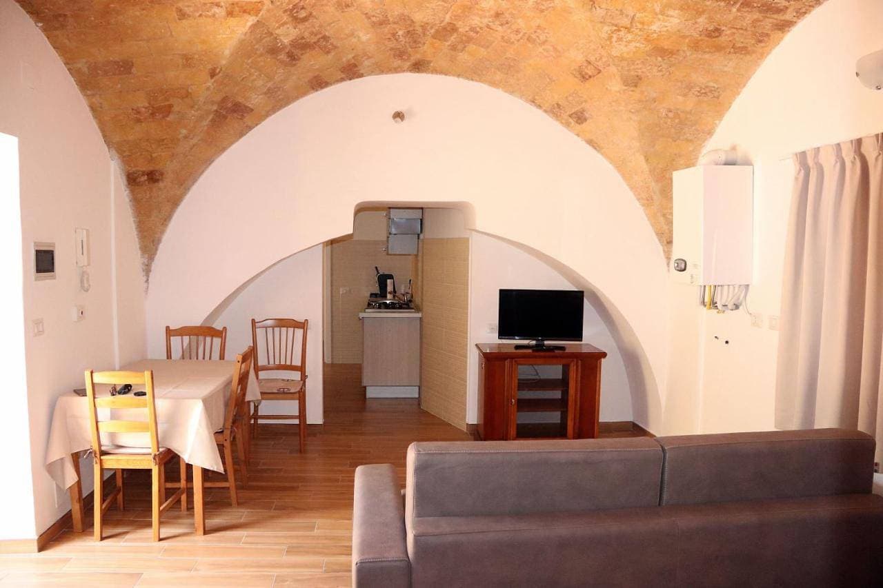 Foto 4 von 9: One-Bedroom Apartment