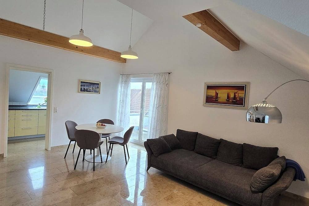 Großzügige Ferienwohnung \"Seeblick\" – Zwischen Lindau & Allgäuer Alpen 1