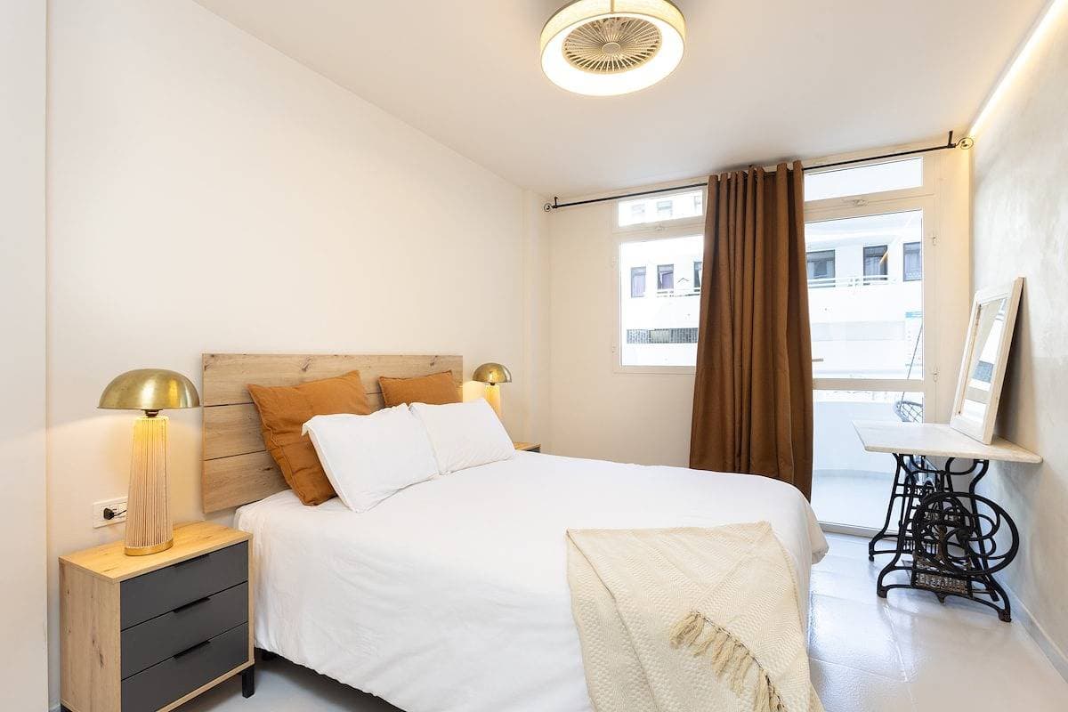 Foto 5 von 43: Ferienwohnung für 3 Personen mit Pool
