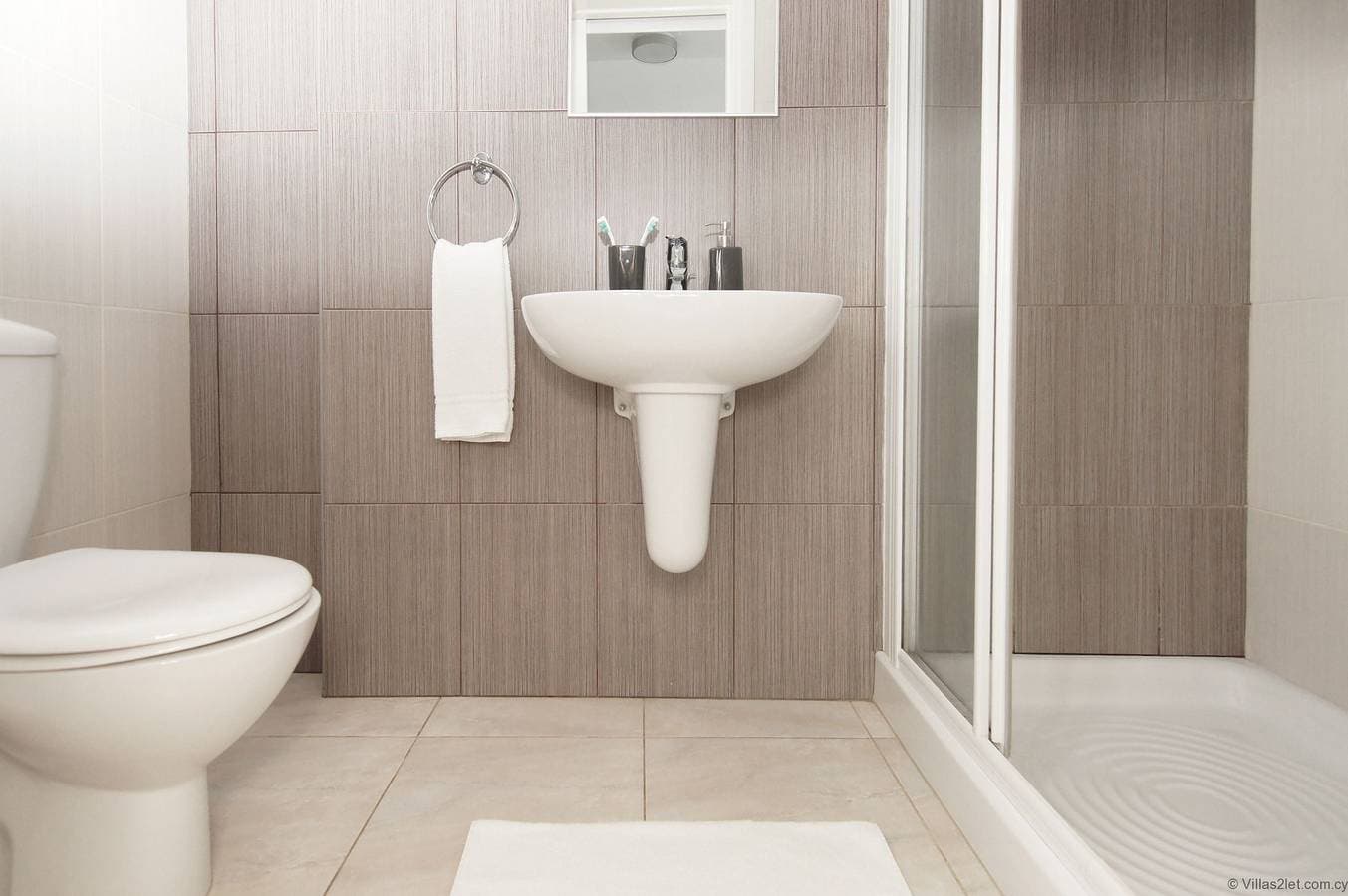 Foto 9 von 23: Ferienwohnung für 4 Personen mit Pool