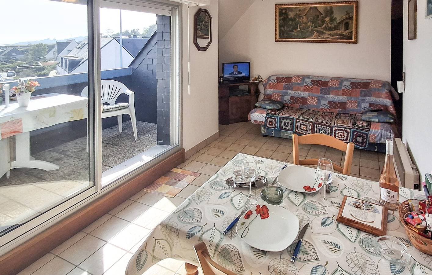 Foto 5 von 25: Apartment mit Meerblick im Obergeschoss mit Parkplatz und WiFi