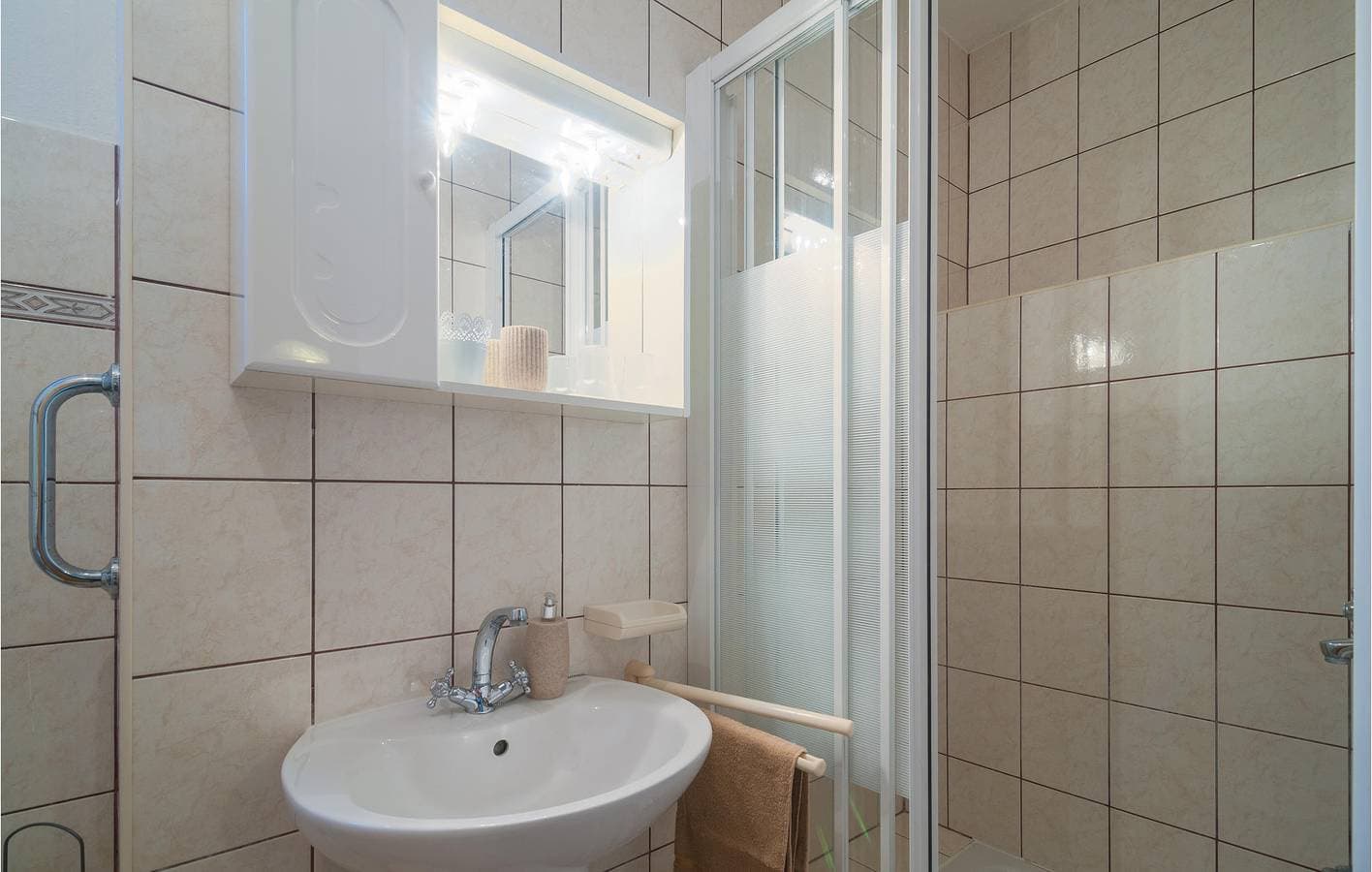Foto 11 von 18: Gemütliche Ferienwohnung mit Terrasse, WLAN und Parkplatz, 900 m vom Strand entfernt