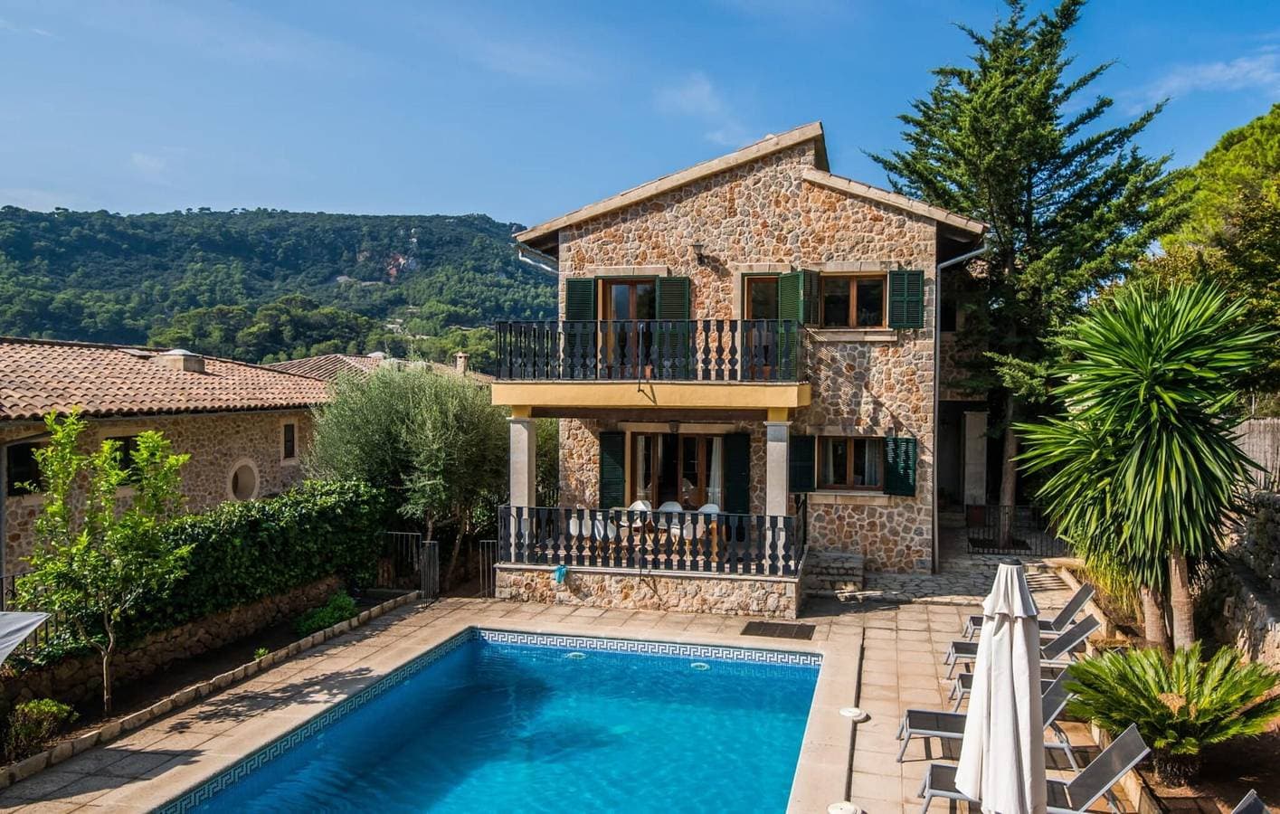 Foto 11 von 37: Moderne Wohnung mit Pool und Terrasse in der Nähe von S'Arxiduc