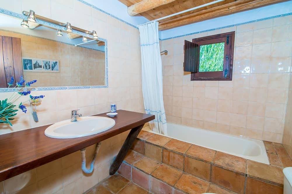 Foto 9 von 30: Casa da Aldeia - schläft 10 Gäste in 4 Schlafzimmern