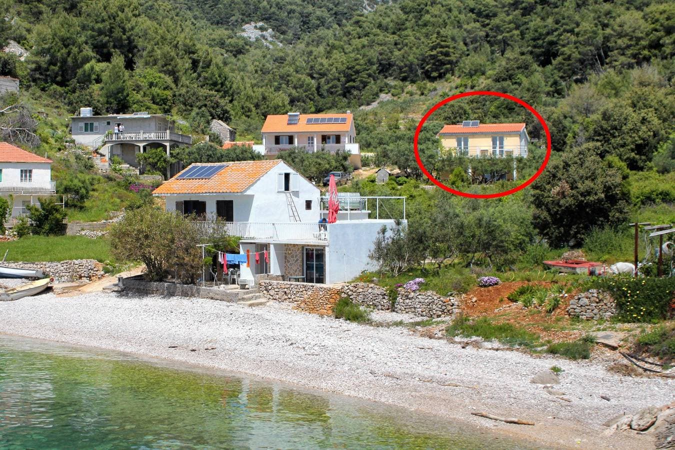 Foto 4 von 18: 1-Zimmer-Ferienwohnung am Strand Bucht Skozanje, Hvar A-14899-b