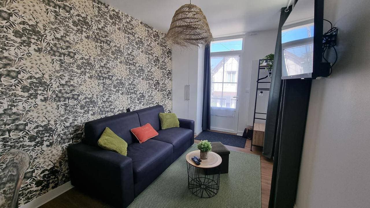 Foto 4 von 16: One-Bedroom Apartment with Balcony