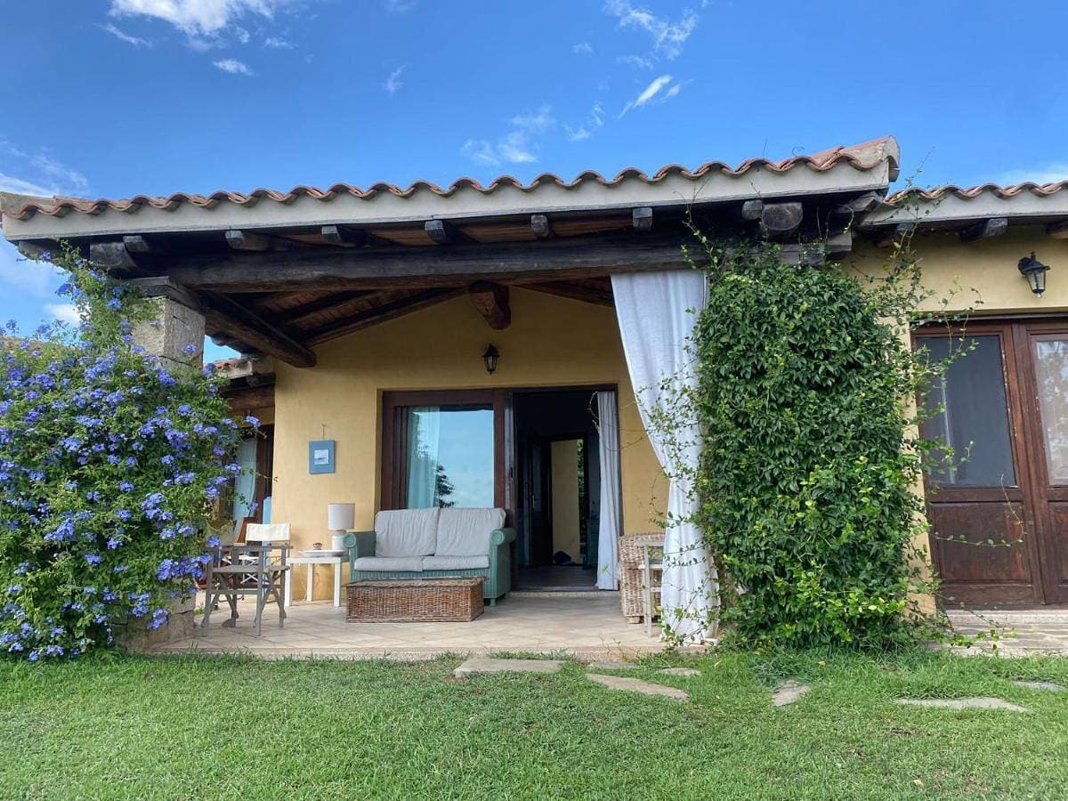 La casa di Camilla a Punta Molara 1