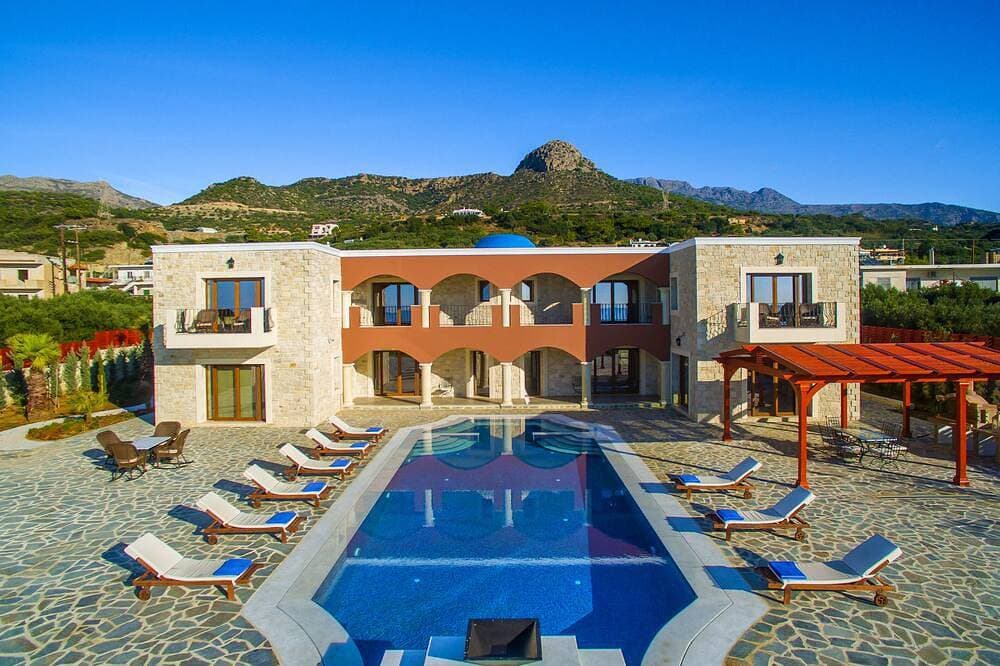 Foto 12 von 30: Strandvilla Kastello Kalliste | 8 Schlafzimmer | 8 Badezimmer