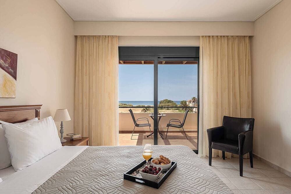 Foto 3 von 30: Corali Villa IV - Seaview, Pool & 450m to Beach