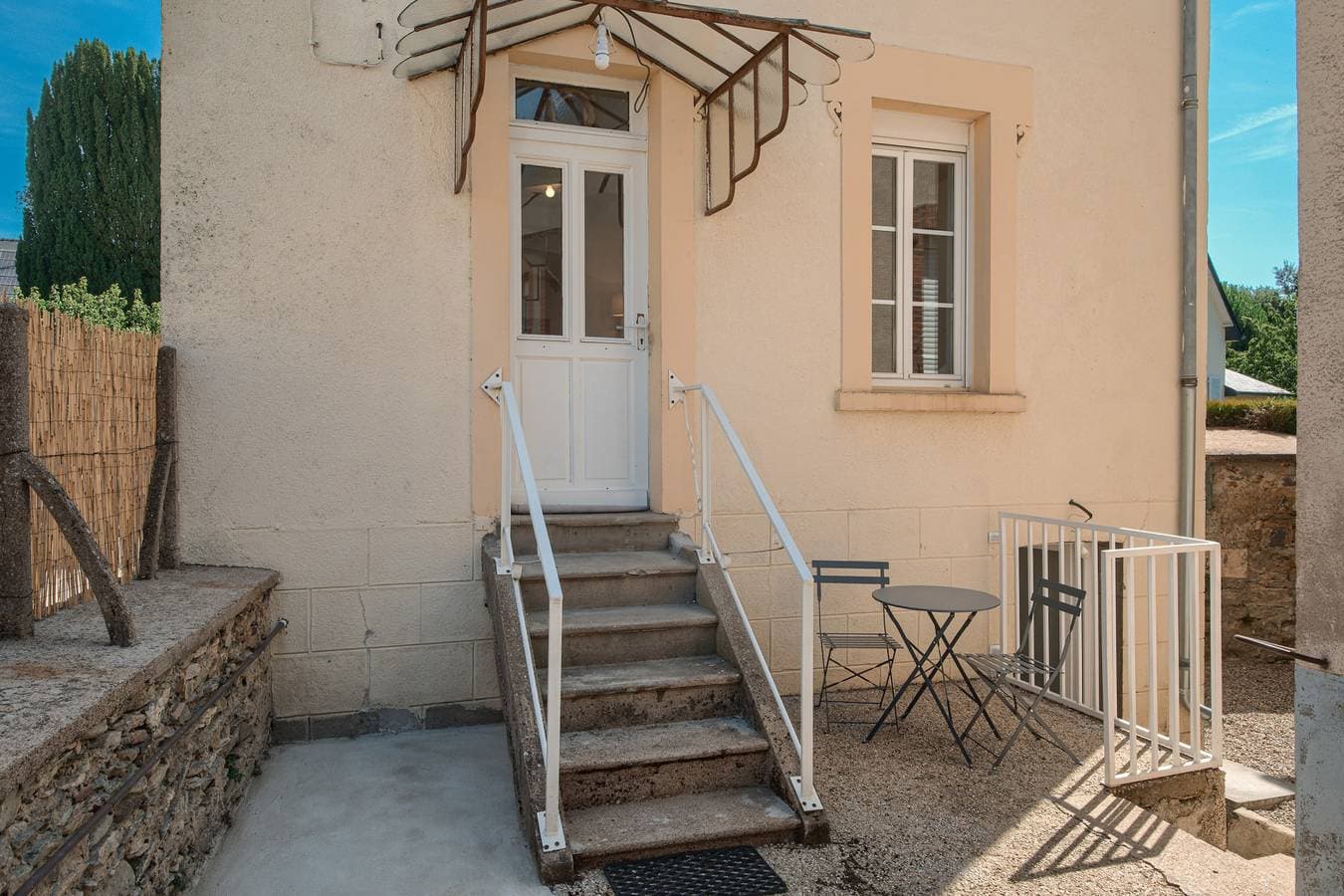 Foto 4 von 16: Le Lumineux - Patio - Wifi