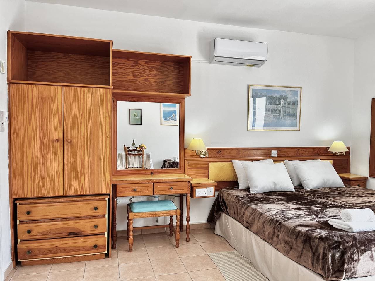 Foto 10 von 38: 79 An - Stay Nissi Chrysland Studio 215