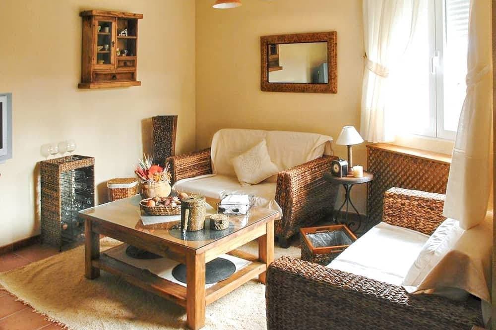 Homerez - Haus in Ávila, privater Parkplatz 1