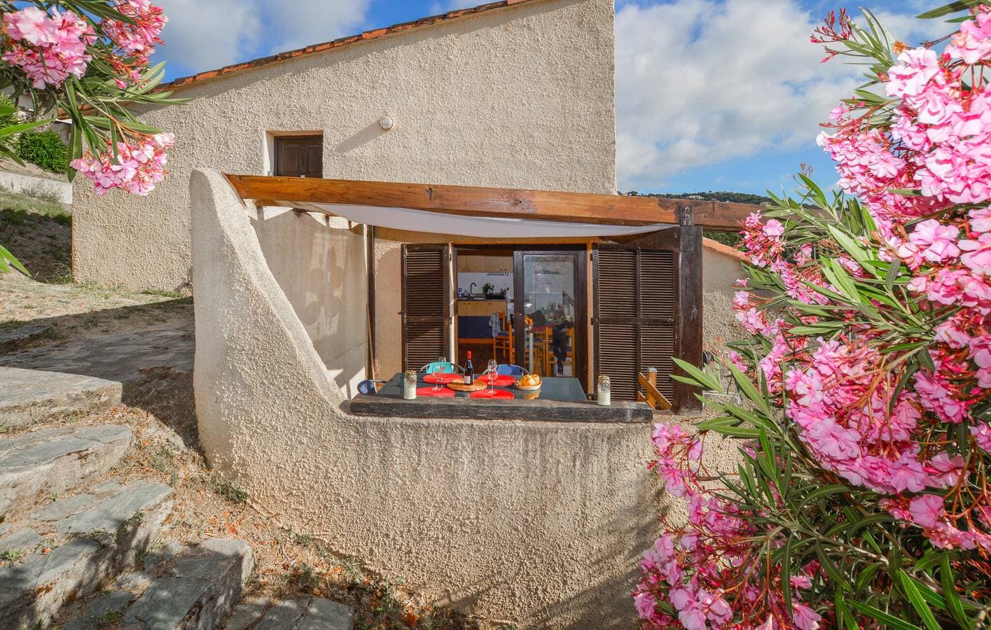 Foto 2 von 23: Appartement am Strand mit Pool und Terrasse