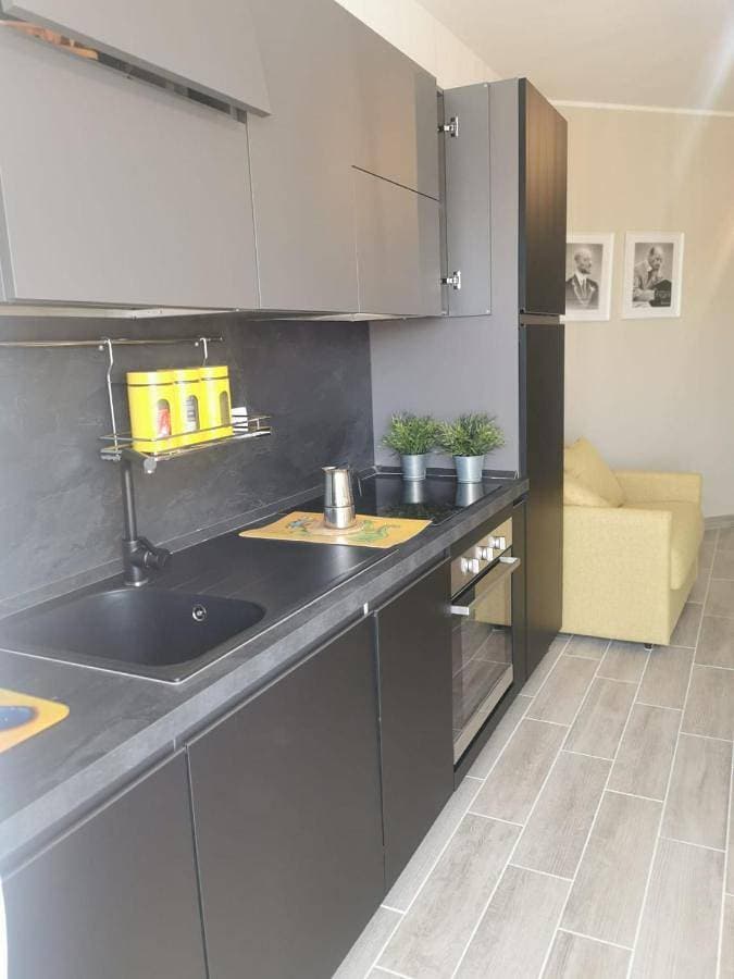Foto 4 von 21: One-Bedroom Apartment