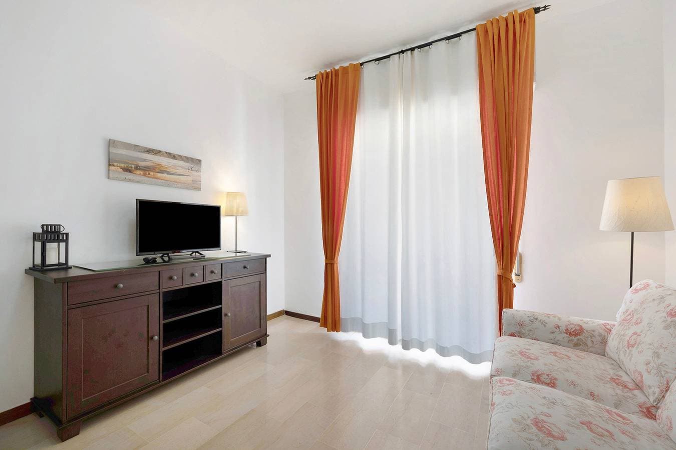 Foto 7 von 17: Ferienhaus 'Marina' mit Balkon