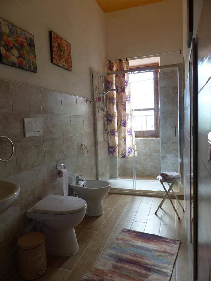 Foto 4 von 12: Triple Room