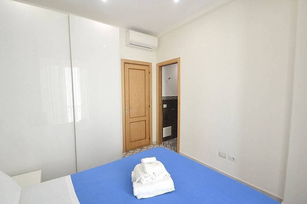 Foto 4 von 30: Villa Elicona D: A welcoming apartment situated in a central location, at a short distance from the Cathedral of Ravello, with Free Wi-Fi.