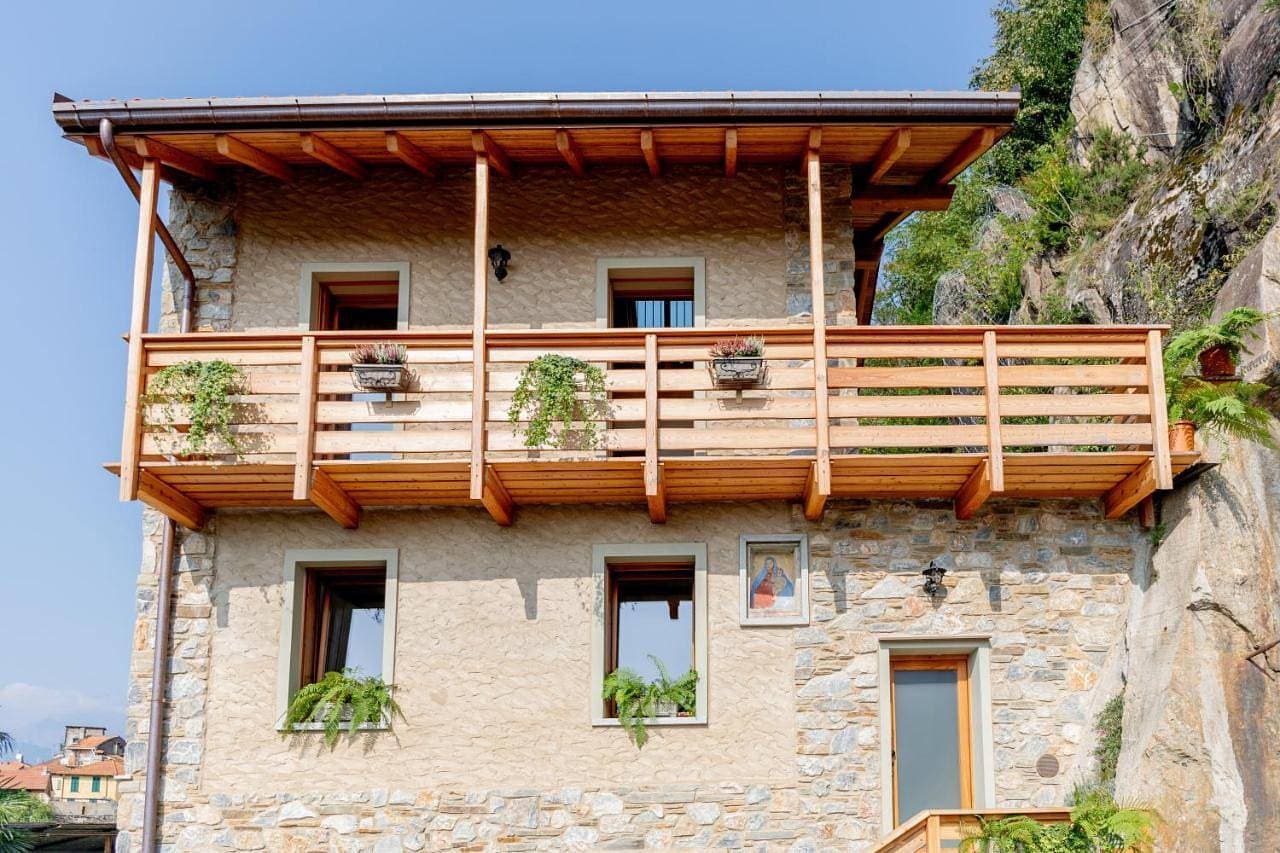 Green Chalet Scalotta - Private Garden with Jacuzzi and Spa 1