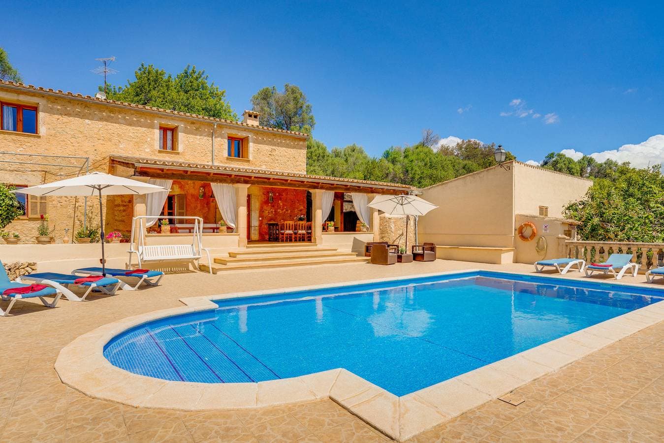 Finca Bielo für 8 Personen mit Schwimmbad in Lloret 1