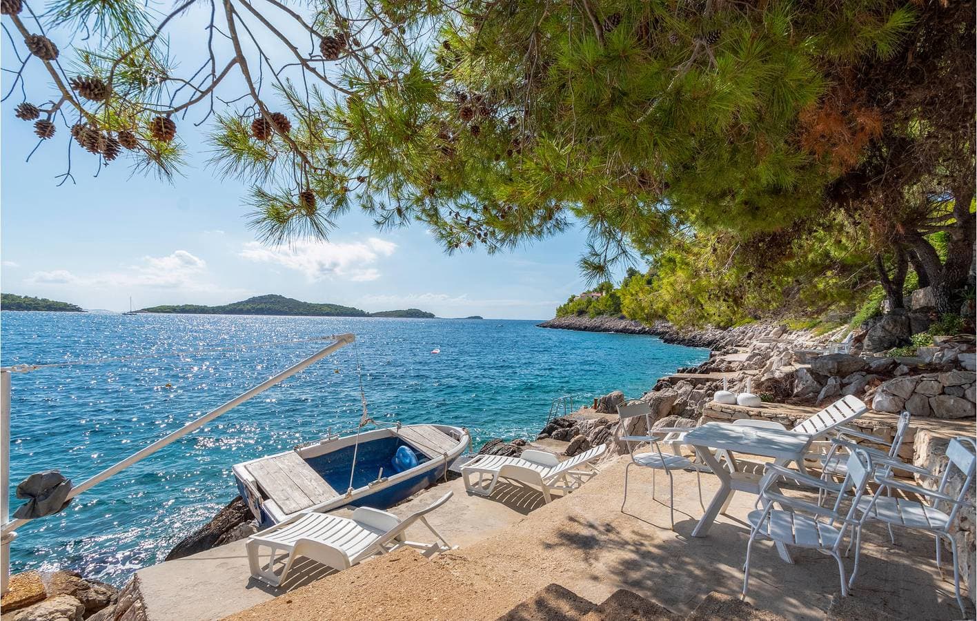 Foto 3 von 33: Gemütliche Ferienwohnung mit Terrasse, WLAN und 1,5 km zum Strand