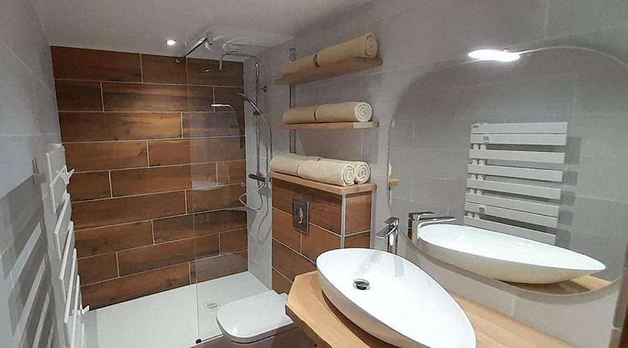 Foto 3 von 6: Two-Bedroom House