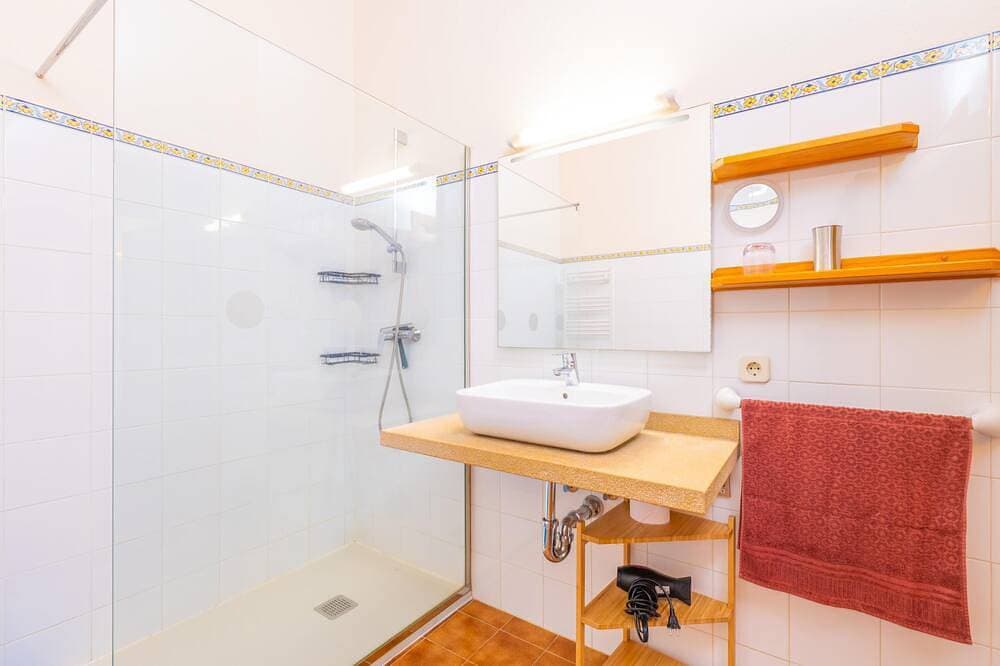 Foto 8 von 30: Can Pereó - Ferienhaus mit privaten Pool in Selva. WiFi gratis