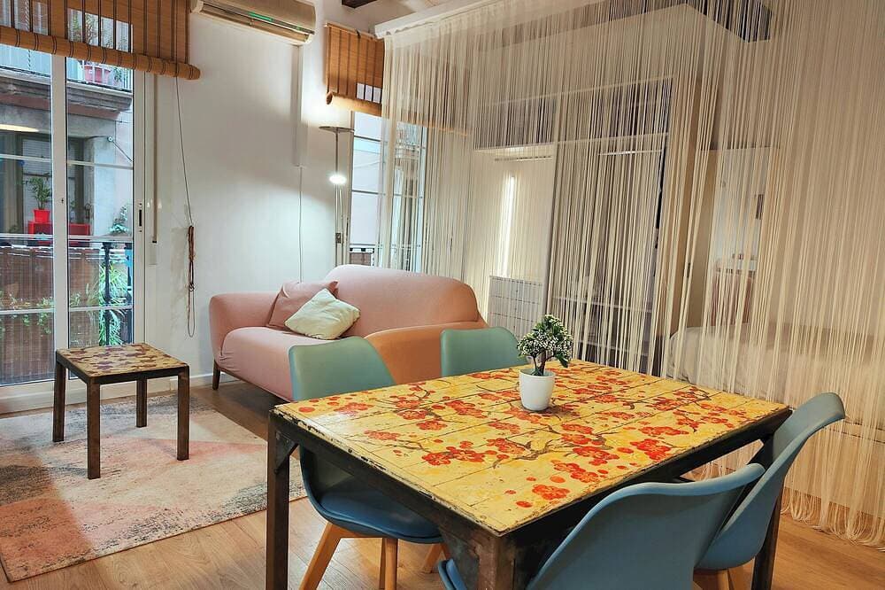 Foto 11 von 22: Best location in El Born, modern & super comfy