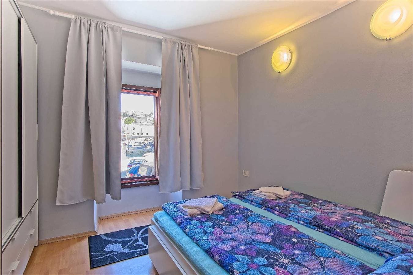 Foto 9 von 18: Apartment mit einem Schlafzimmer im Zentrum von Veli Losinj
