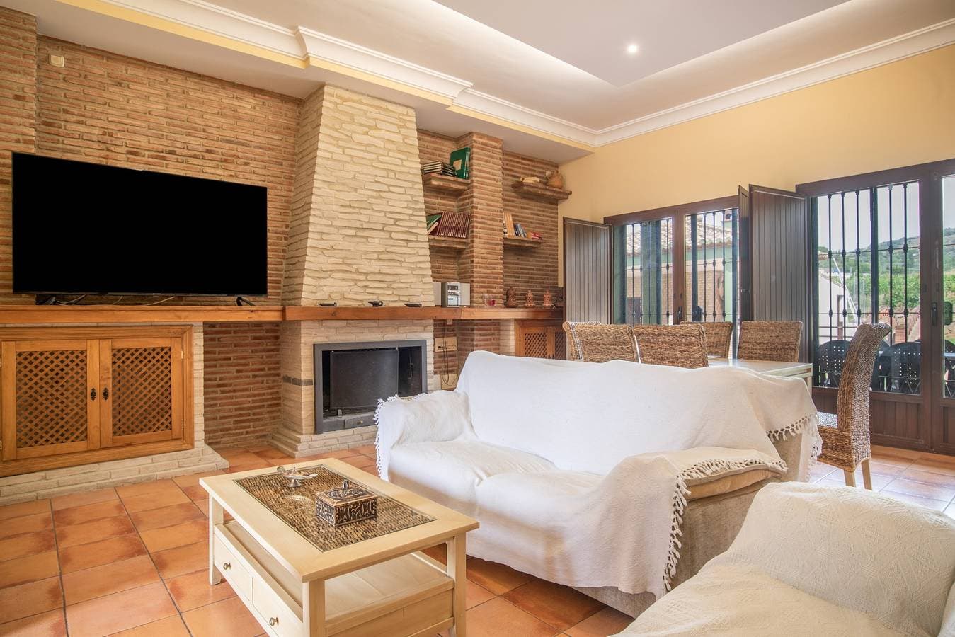 Foto 3 von 30: Villa „Las Viñas Ronda“ mit Bergblick, WLAN und Klimaanlage