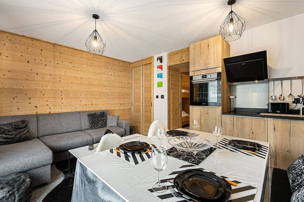 Foto 11 von 15: Moderne Wohnung Courchevel 4 Pers, Parkplatz, WLAN
