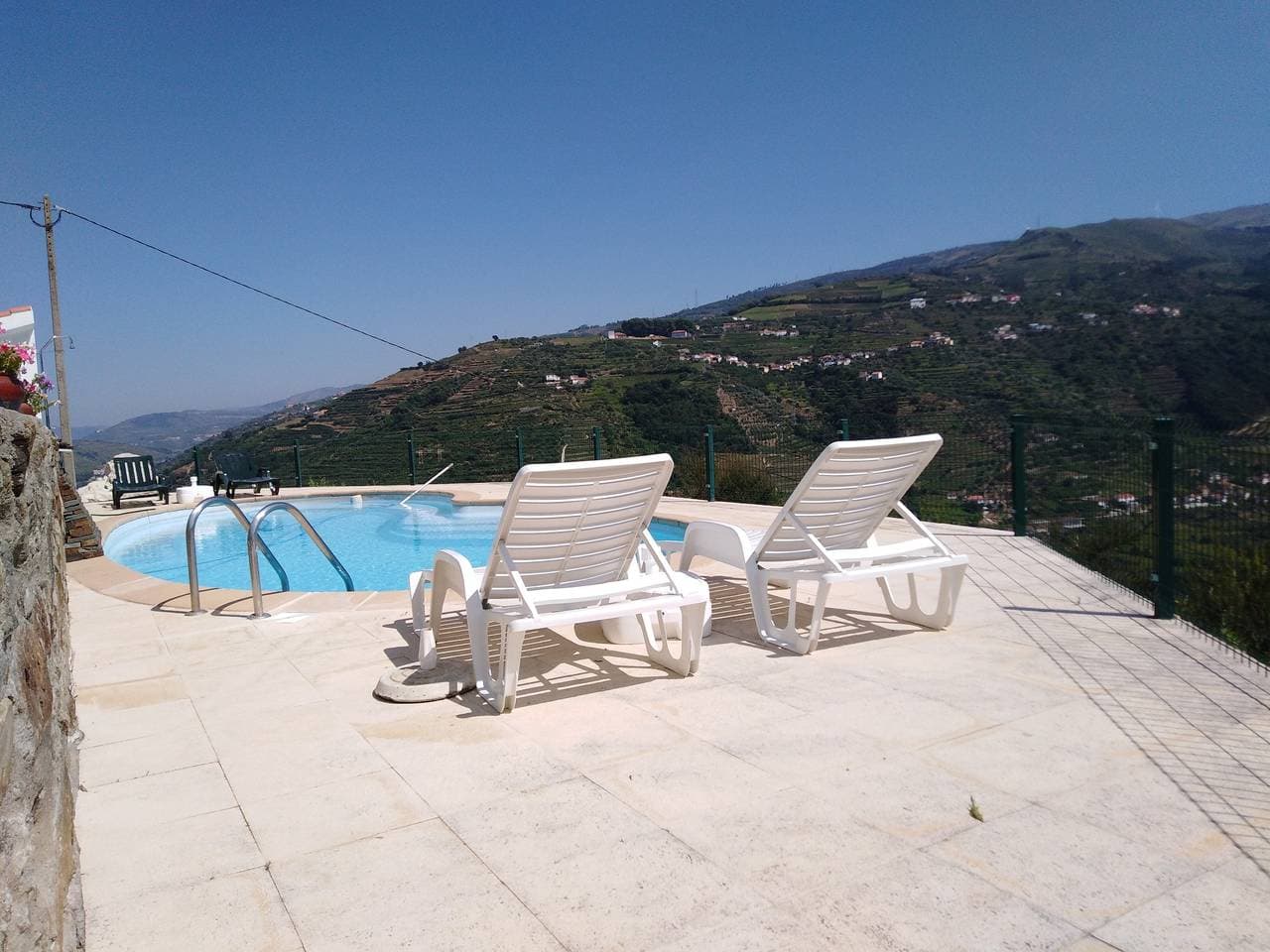 Foto 2 von 45: Gemütliche Villa in Mesão Frio mit privatem Pool 120 m²