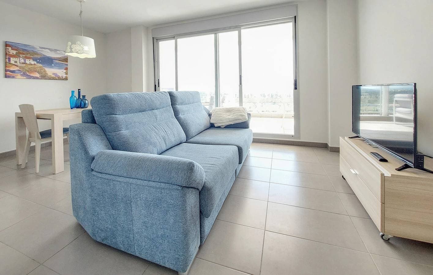 Foto 3 von 23: Apartment mit Meerblick, Pool und Terrasse