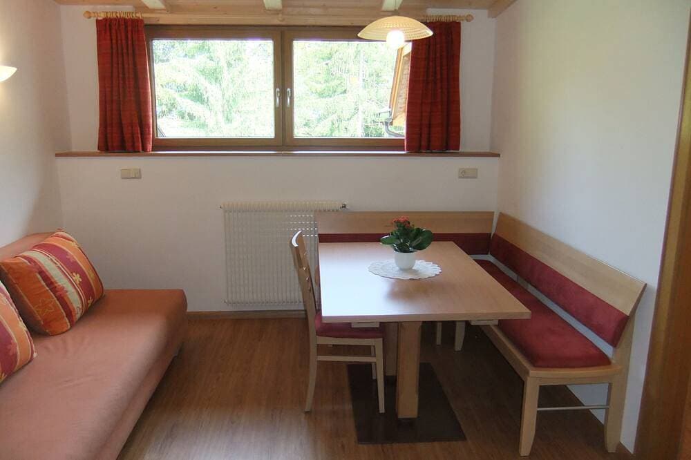 Foto 9 von 13: Gemütliche Ferienwohnung in St. Peter Grödental