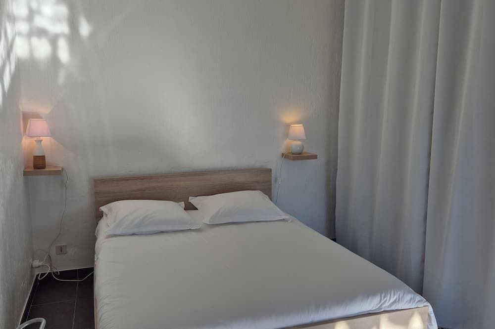 Foto 4 von 30: Landhaus / Independent Flat, Pool, Sea, 4 Pers + 1 Kind - 2 Am