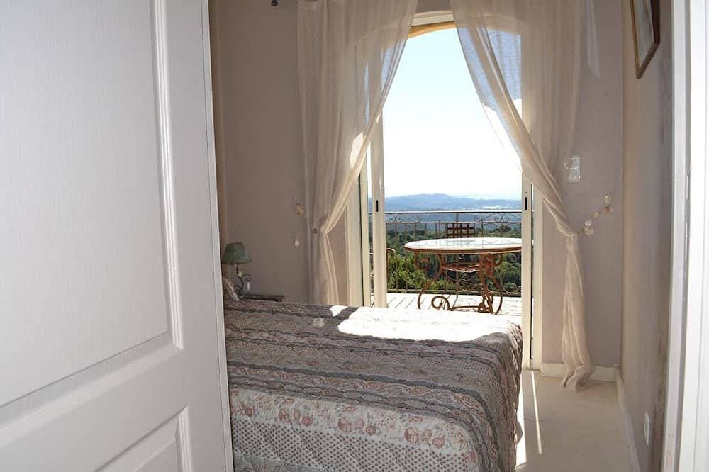 Foto 7 von 30: Villa 10 pers Meerblick Ruhige Abdeckung Schwimmbad Hinten Land Cannes