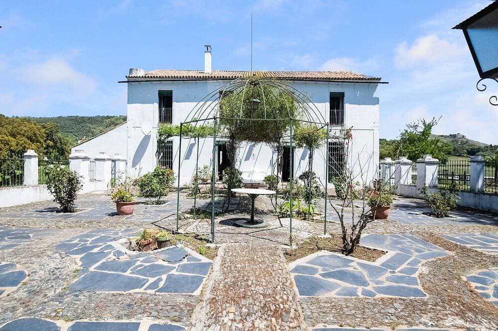 Ferienhaus in Aracena mit Privatpool 1