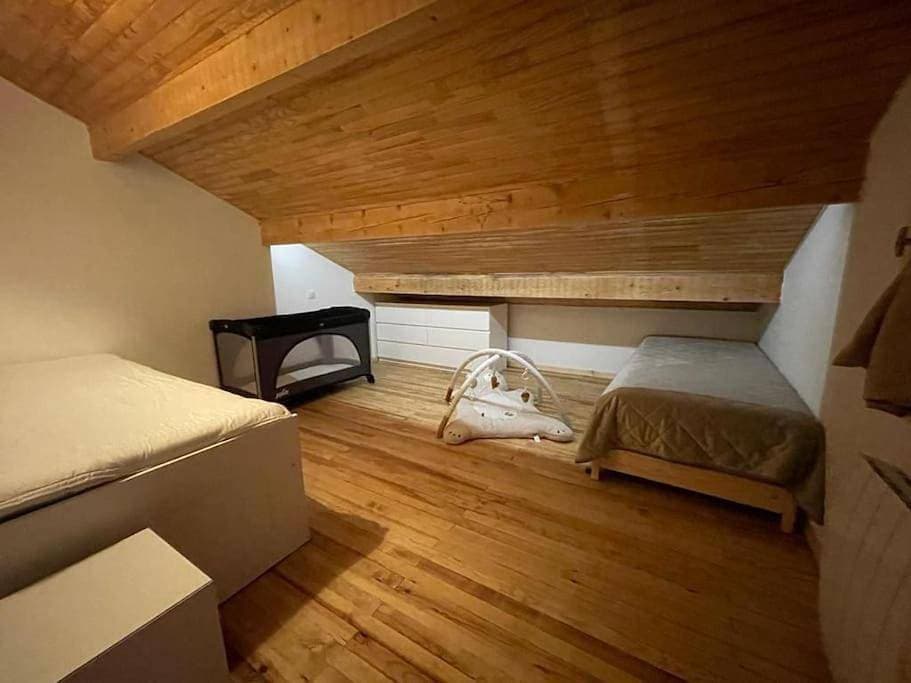 Foto 6 von 7: Two-Bedroom Chalet