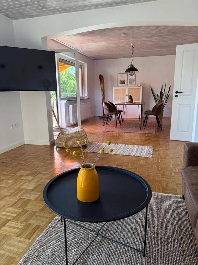 Foto 5 von 25: Two-Bedroom Apartment