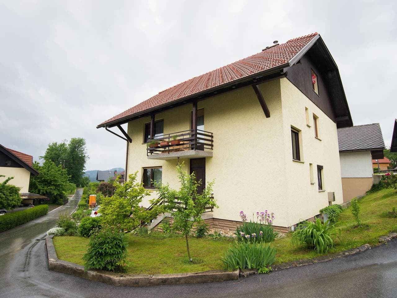 Appartement in Zasip mit Möblierter Terrasse 1
