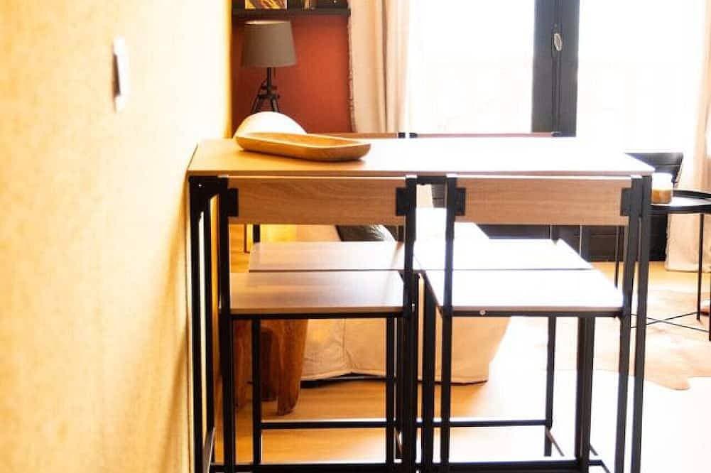 Foto 13 von 30: Altitude 1676 - Balcon et vue sur les montagnes