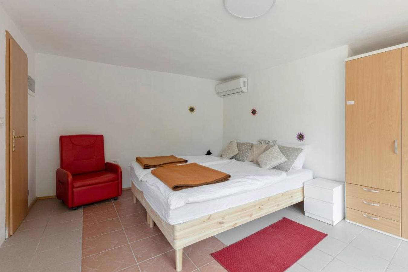 Foto 4 von 18: 17th Century Apartment with Jacuzzi
