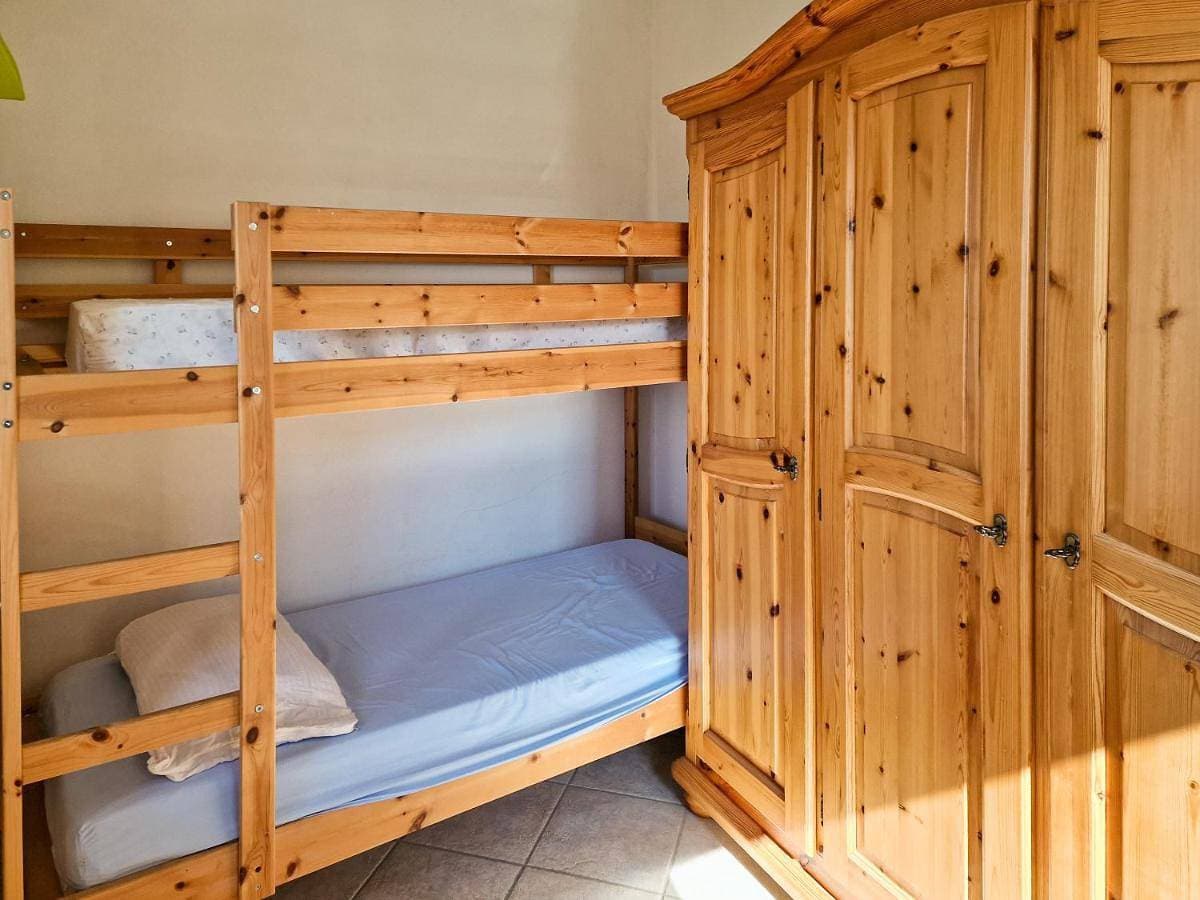 Foto 5 von 16: Two-Bedroom Apartment
