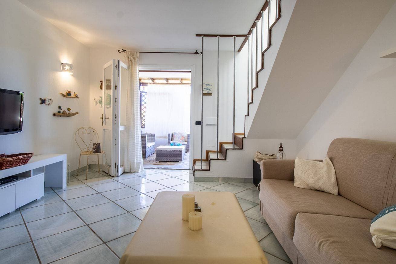 Foto 6 von 30: Ferienhaus für 6 Personen mit Pool