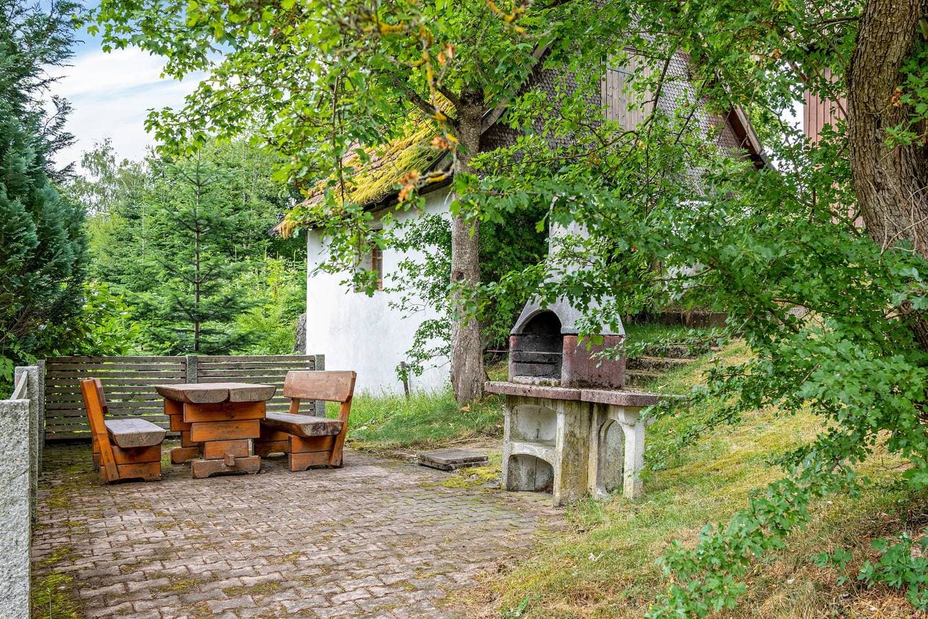 Foto 9 von 32: Apartment „Ahorn“ mit gemeinsamer Terrasse, Garten und WLAN